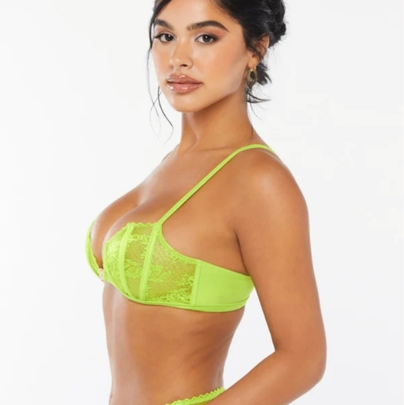 Savage Fenty Bralette - Picture 6 of 13